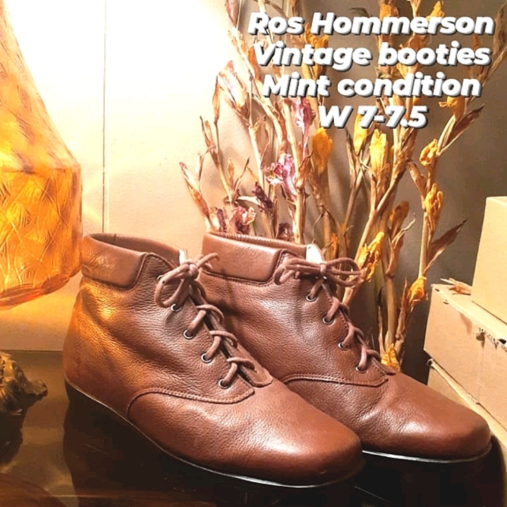 Vintage :: Ros Hommerson Booties